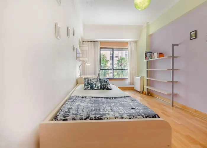 Place & Beyond Apartment