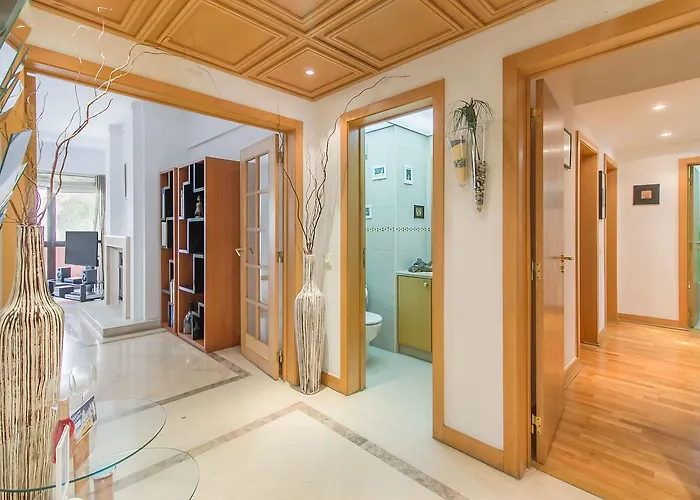 Place & Beyond Apartment *