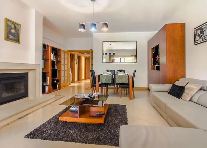 Place & Beyond Apartment Lissabon