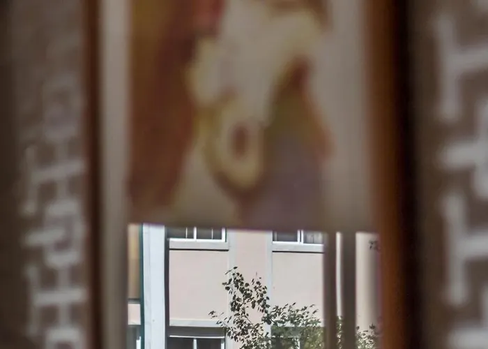 Place & Beyond Lissabon