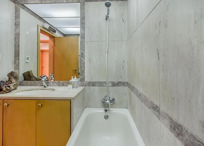 Place & Beyond Apartment *