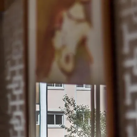 Place & Beyond Lisboa