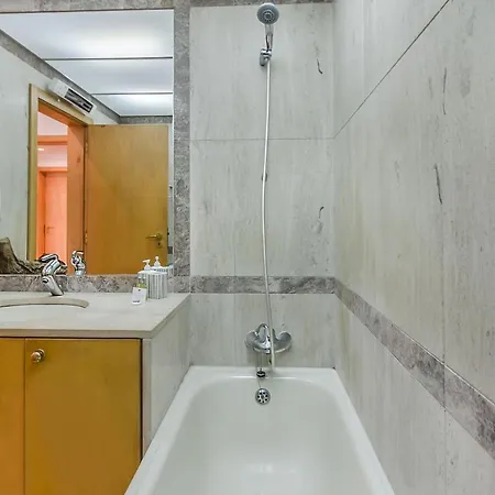 Place & Beyond Daire *