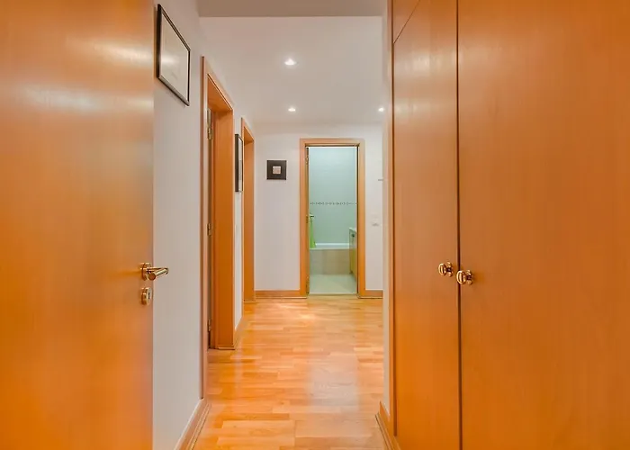 Apartament Place & Beyond *