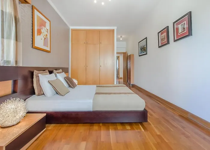 Place & Beyond Apartament Lizbona